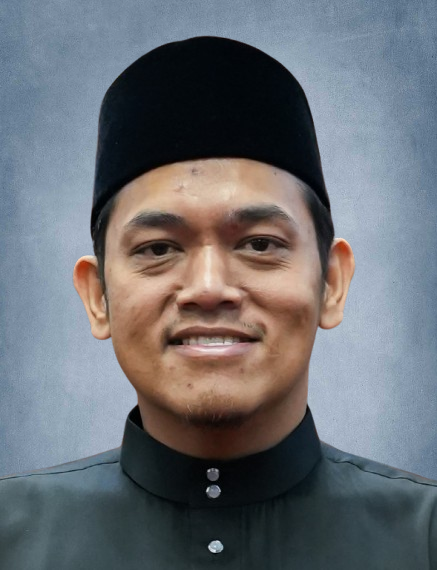 Photo - Mohamad Hairul Amir bin Sabri, YB Senator Tuan