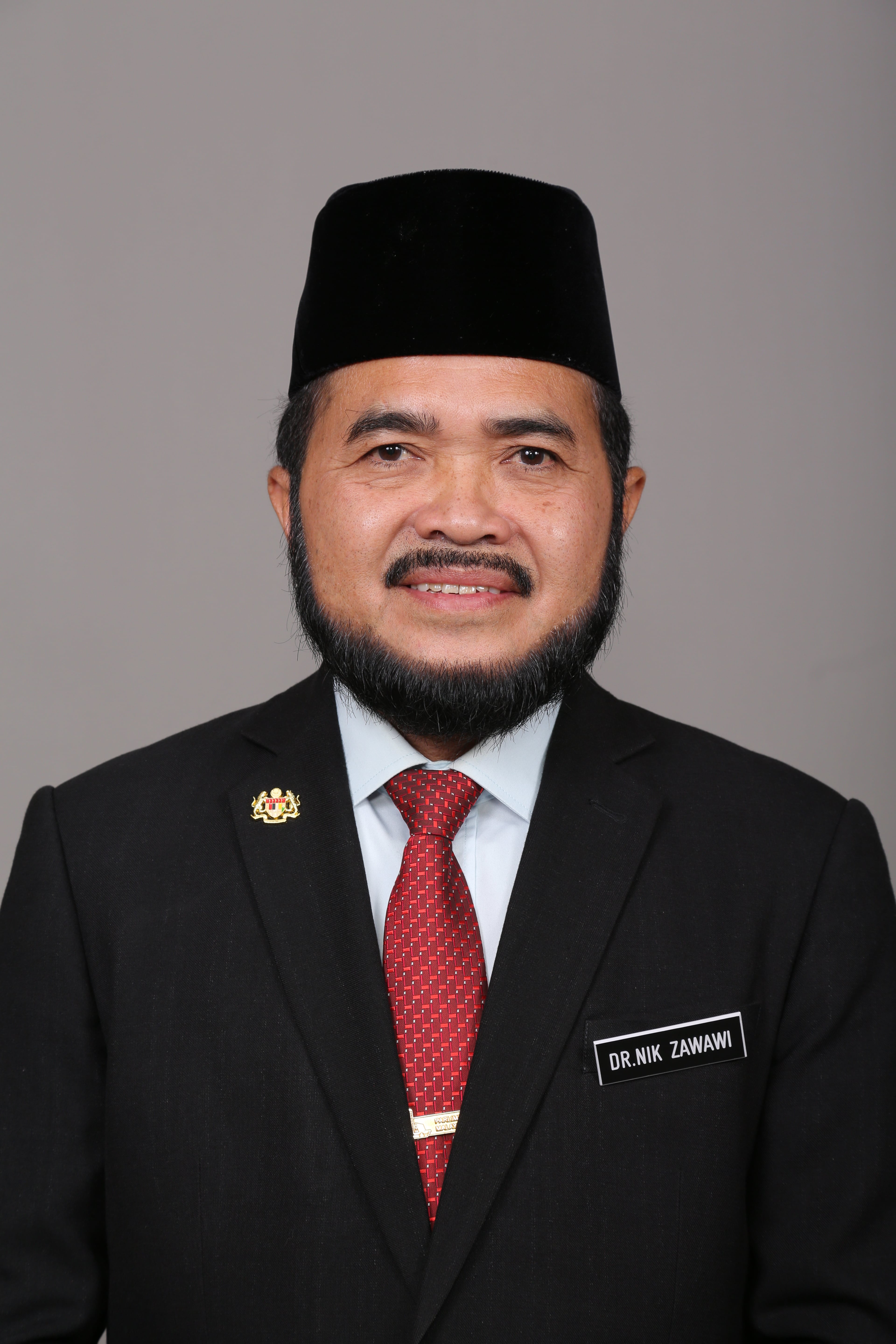 Photo - YB Datuk Dr. Nik Muhammad Zawawi Bin Salleh - Click to open the Member of Parliament profile