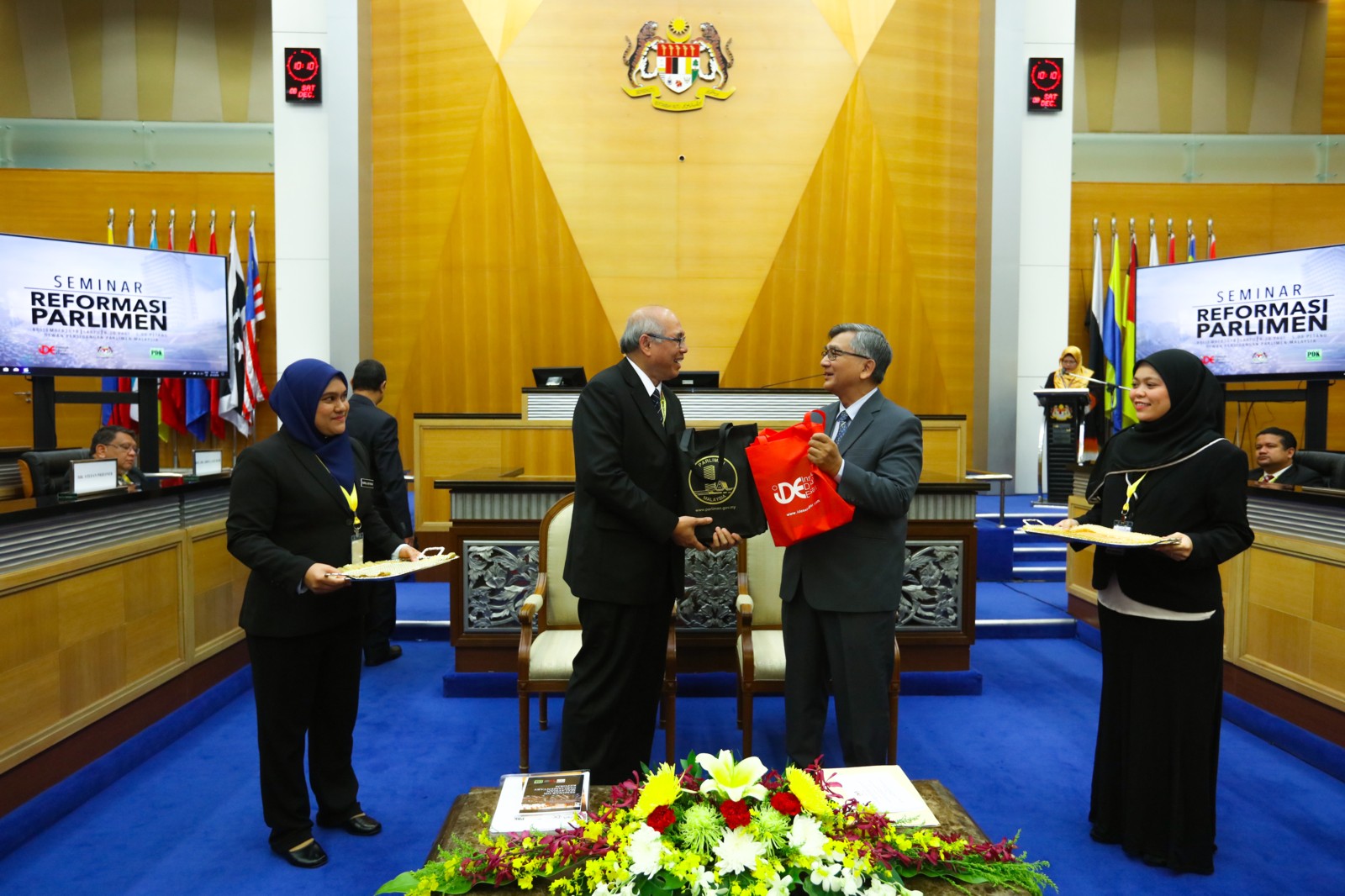 Portal Rasmi Parlimen Malaysia - :: Galeri Gambar