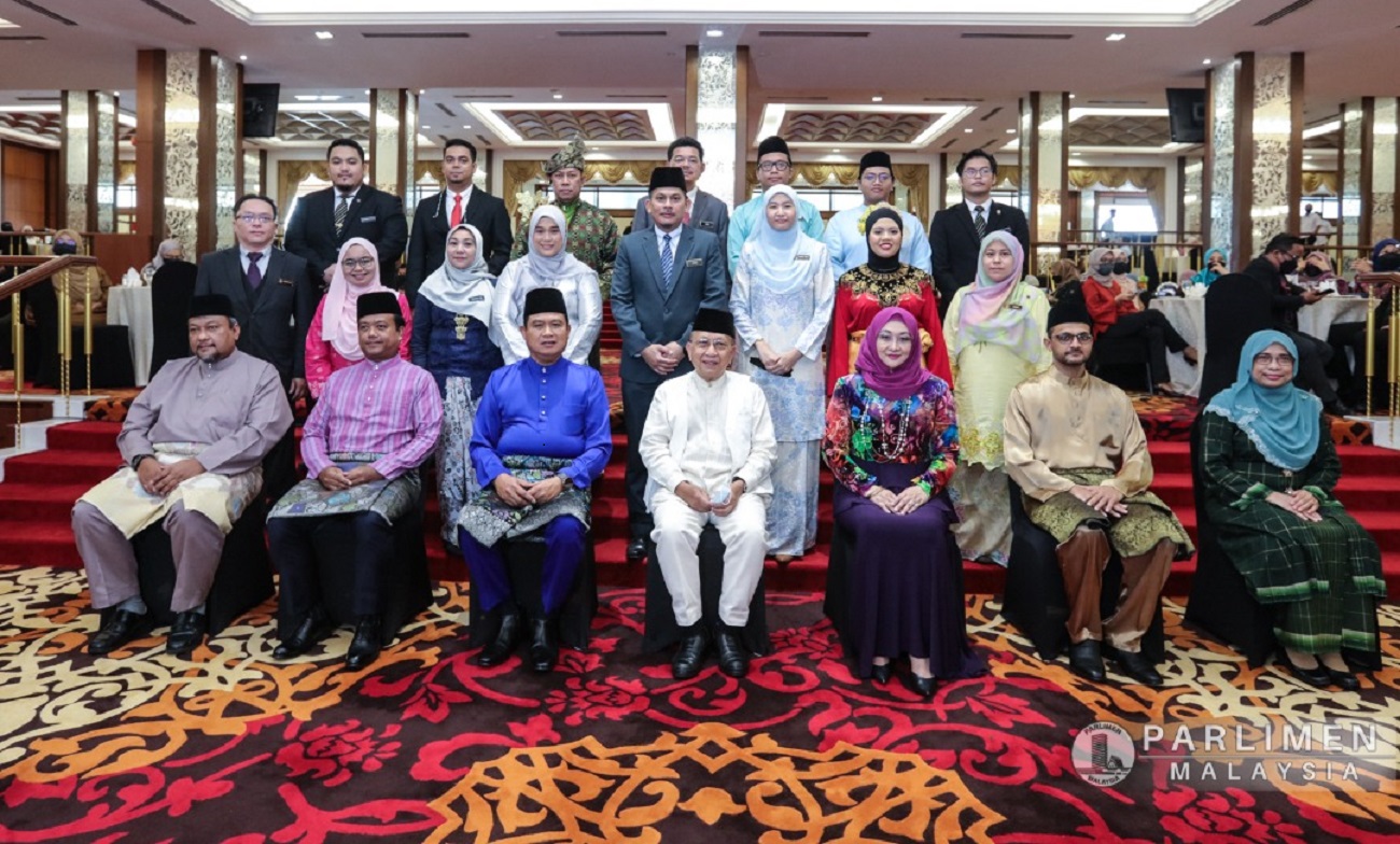 majlis-apresiasi-kecemerlangan-parlimen-malaysia-2021-dan-perhimpunan-dwi-bulanan-2022
